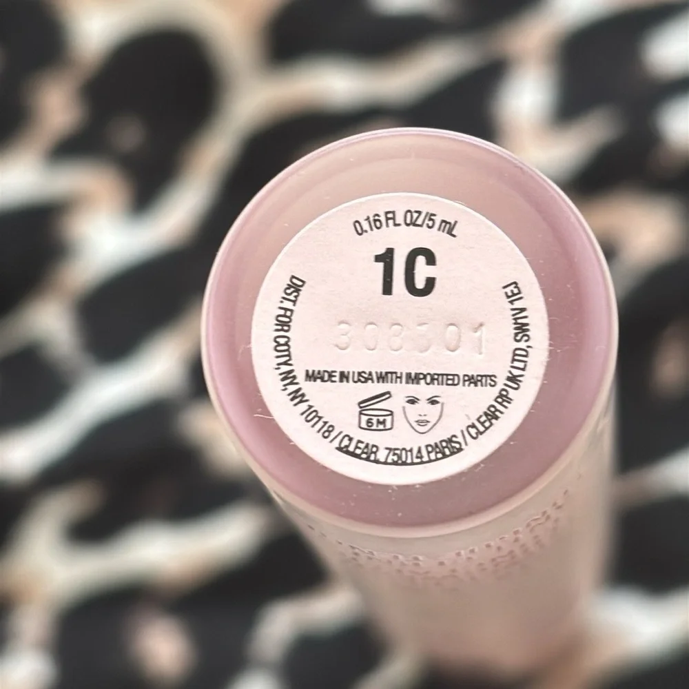 Brand New Kylie Cosmetics Power Plush Longwear Concealer 1C Fair Dark Circles